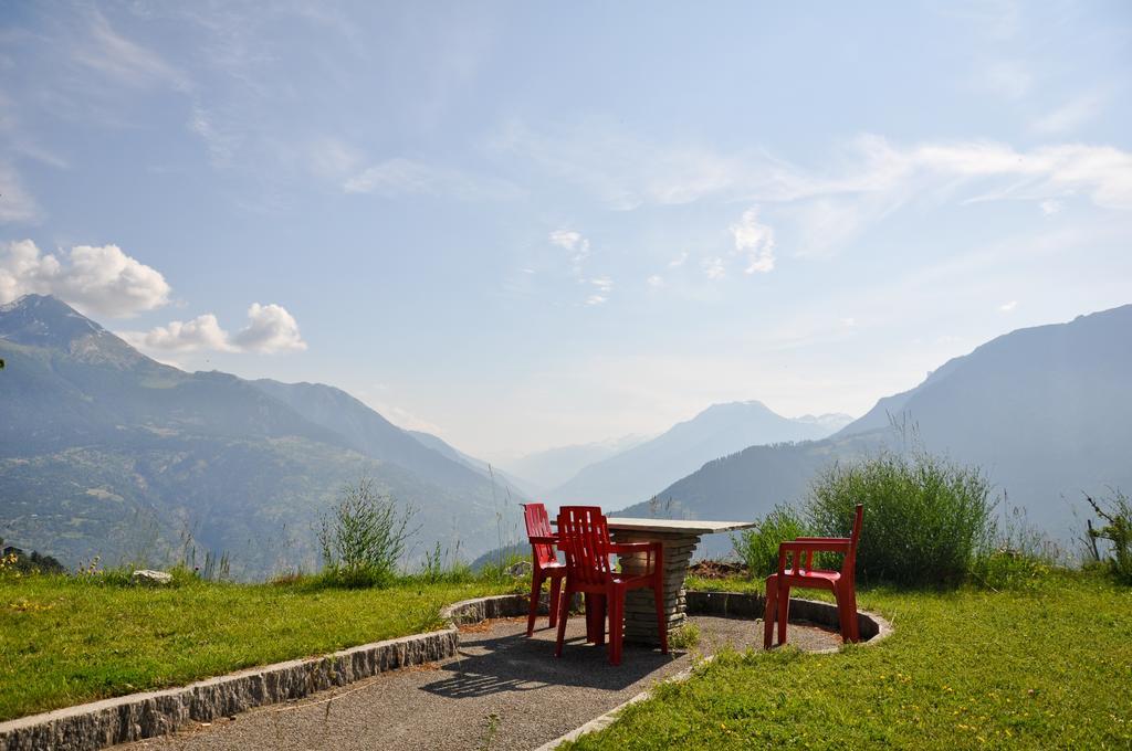 Hotel Alpenblick Zeneggen Phòng bức ảnh