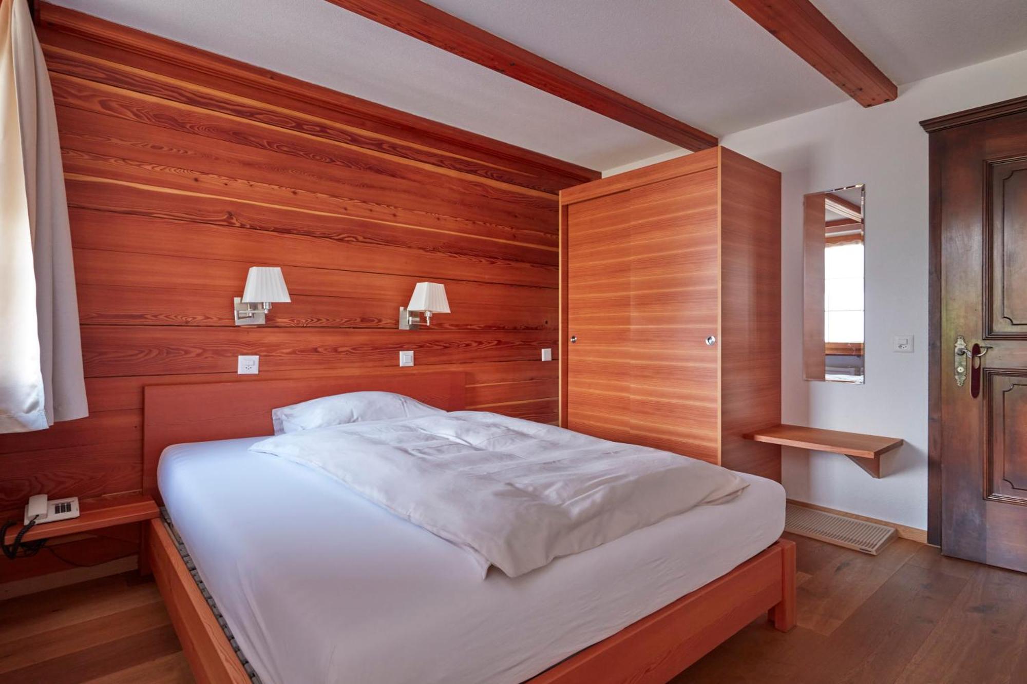 Hotel Alpenblick Zeneggen Ngoại thất bức ảnh