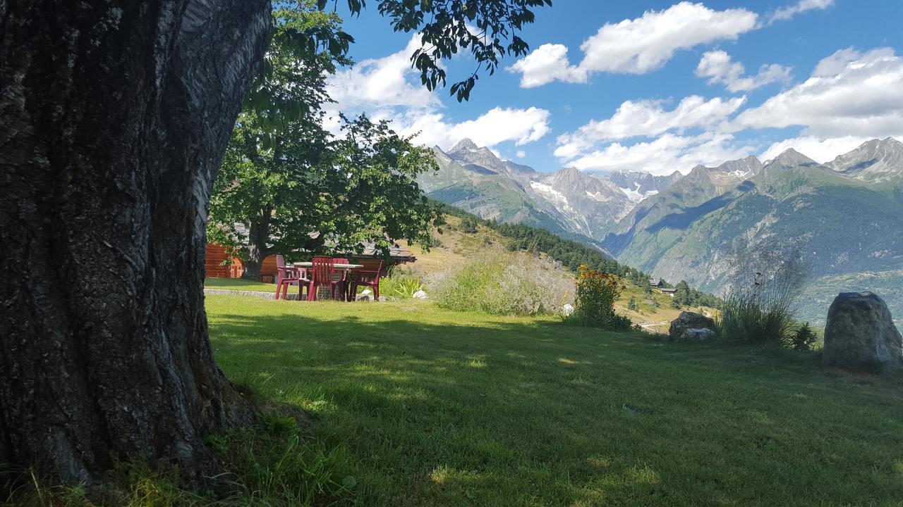 Hotel Alpenblick Zeneggen Ngoại thất bức ảnh