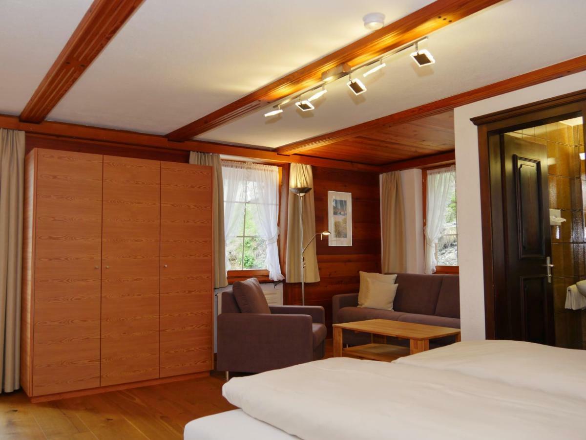 Hotel Alpenblick Zeneggen Ngoại thất bức ảnh